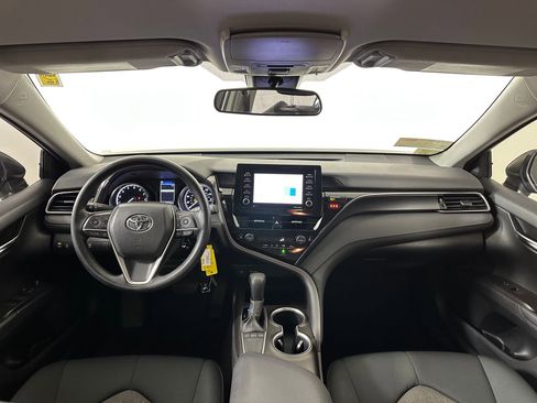 Used 2022 Toyota Camry LE image 14