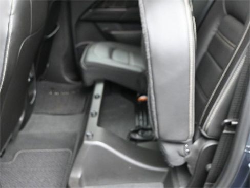 Used 2021 GMC Canyon Denali image 11