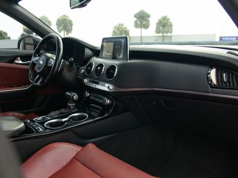 Used 2020 Kia Stinger GT-Line w/ Sun & Sound Package AWD/4WD image 23