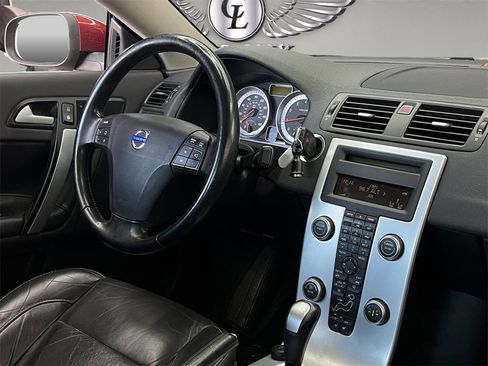 Used 2011 Volvo C70 T5 image 26