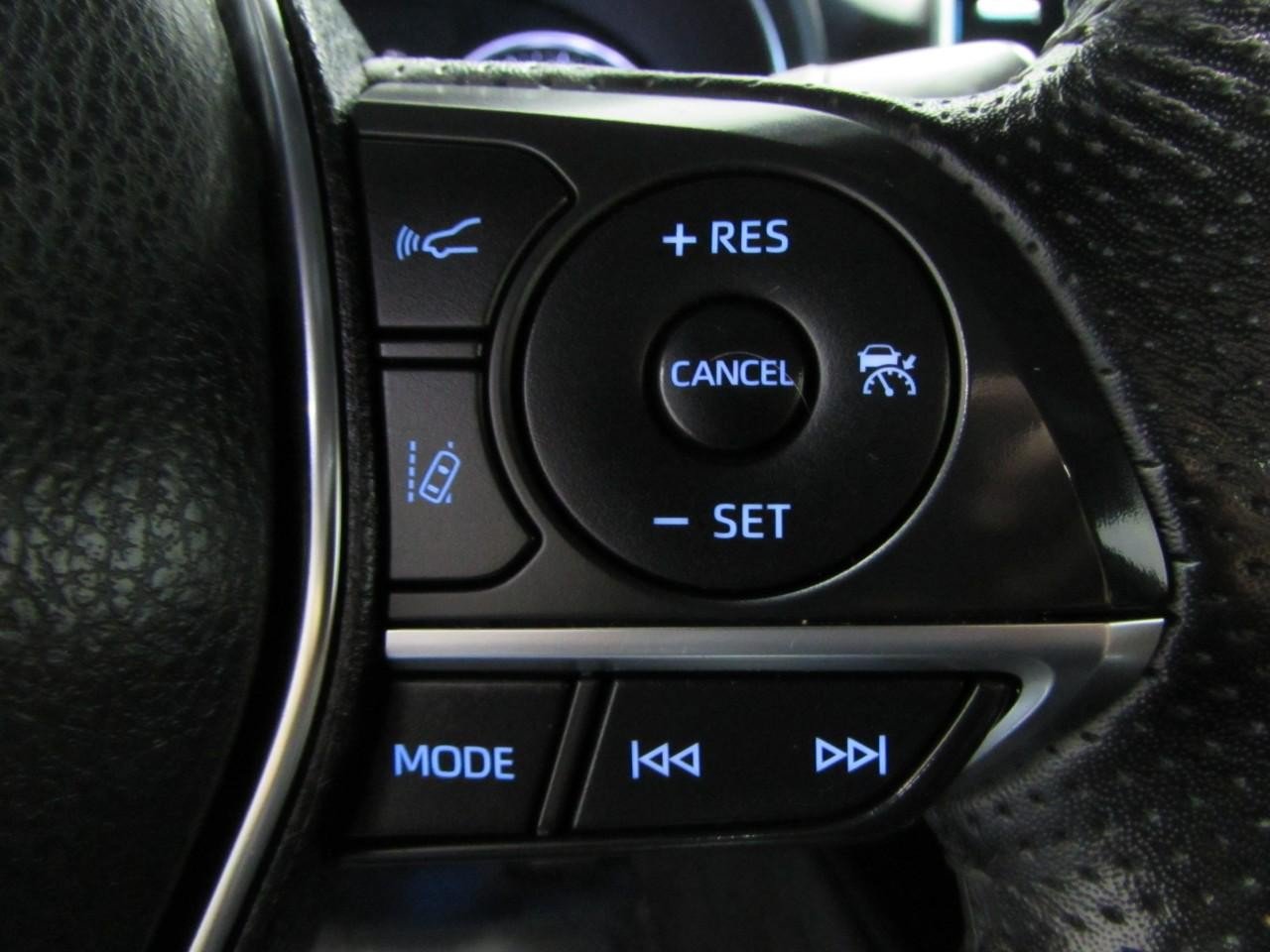 Used 2019 Toyota Avalon Touring w/ All Weather Liner Package FWD image 26