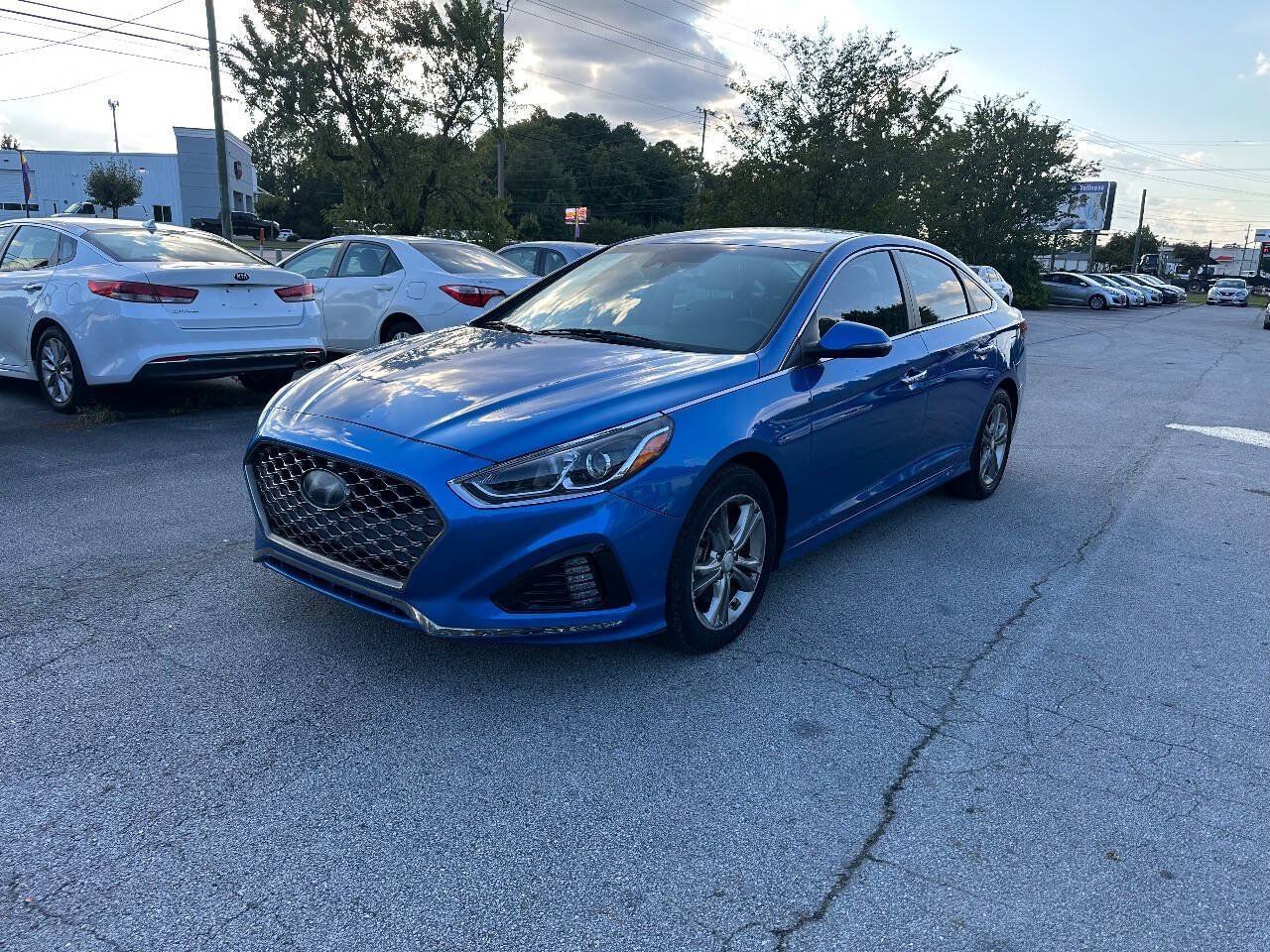 Used 2019 Hyundai Sonata SEL w/ Tech Package 02 FWD image 1