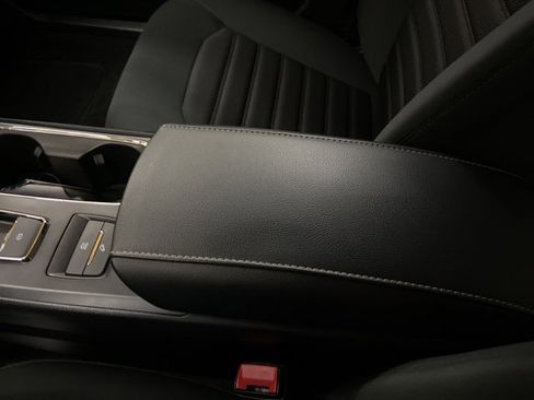 Used 2019 Ford Fusion SE image 45