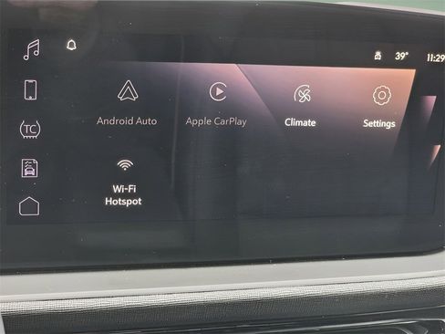 Used 2024 Buick Envista Avenir image 32