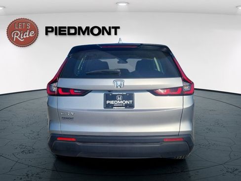 Certified 2023 Honda CR-V LX image 8