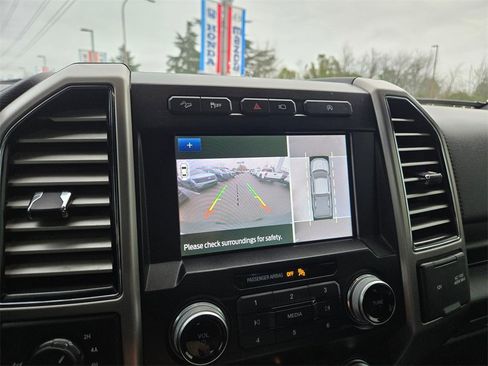 Used 2019 Ford F150 Platinum w/ Technology Package image 14