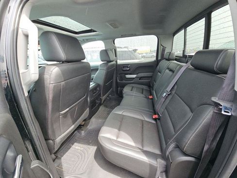 Used 2017 Chevrolet Silverado 1500 LTZ Z71 w/ Redline Edition AWD/4WD image 18
