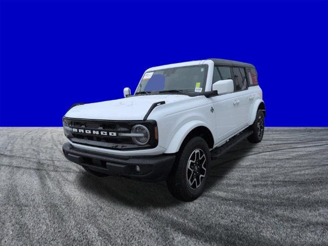 Certified 2024 Ford Bronco Outer Banks AWD/4WD image 8