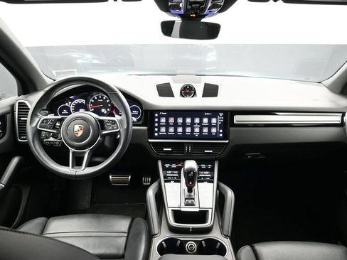 Certified 2023 Porsche Cayenne S Platinum AWD/4WD image 19