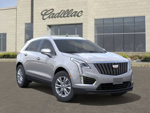 New 2026 Cadillac XT5 Luxury w/ LPO, Floor Liner Package AWD/4WD image 7