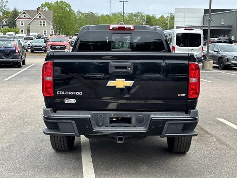 Used 2019 Chevrolet Colorado Z71 AWD/4WD image 6