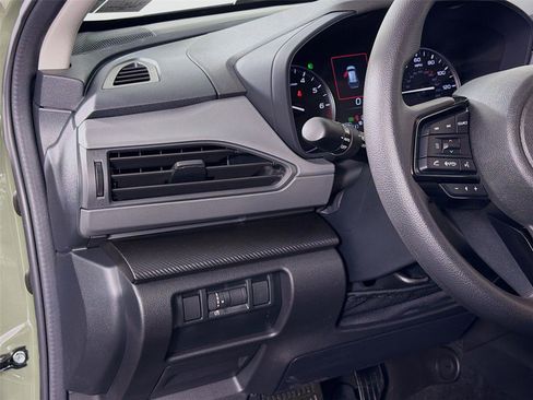 Used 2026 Subaru Crosstrek 2.0i Premium image 10