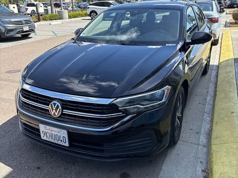 Used 2024 Volkswagen Jetta S FWD image 2