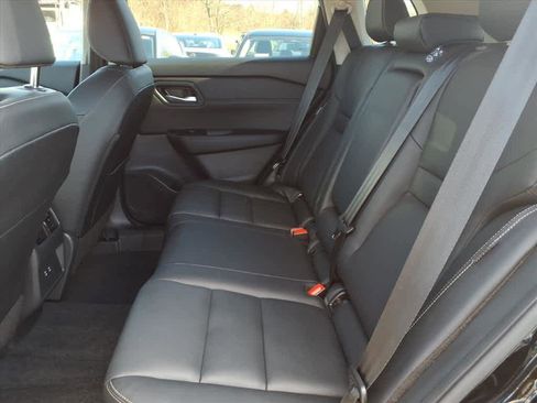 Certified 2026 Nissan Rogue SL image 20