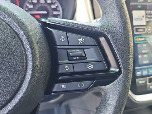 Certified 2024 Subaru Crosstrek 2.0i Premium AWD/4WD image 17