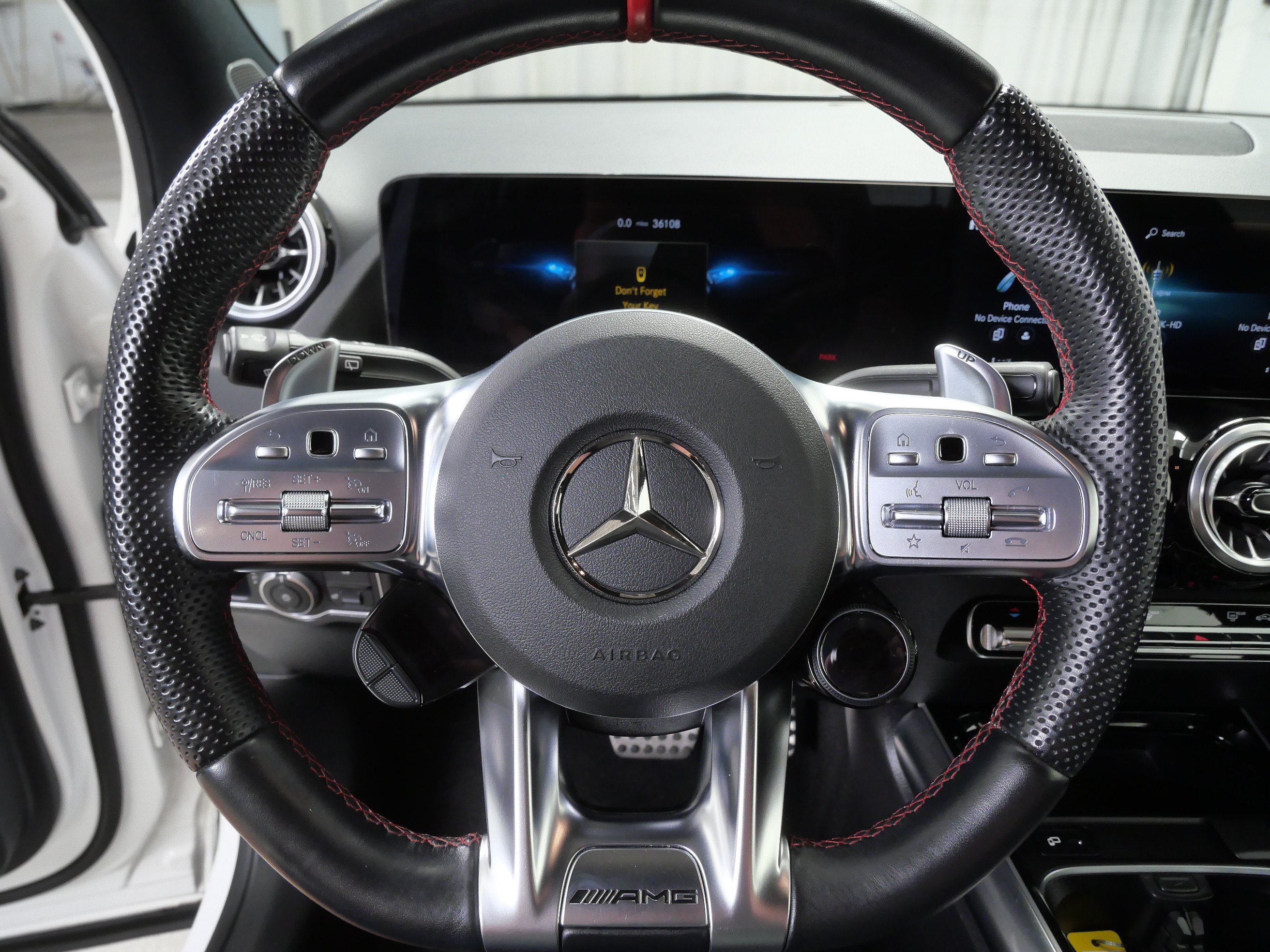 Used 2023 Mercedes-Benz GLA 35 AMG 4MATIC image 14