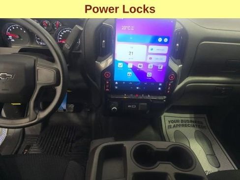 Used 2021 Chevrolet Silverado 1500 Custom Trail Boss w/ LPO, Dark Essentials Package AWD/4WD image 11