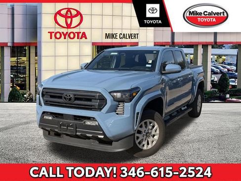 Used 2026 Toyota Tacoma SR5 RWD image 1