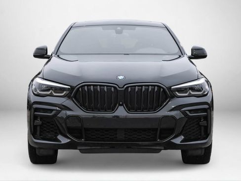 Used 2022 BMW X6 M50i w/ Parking Assistance Package image 3