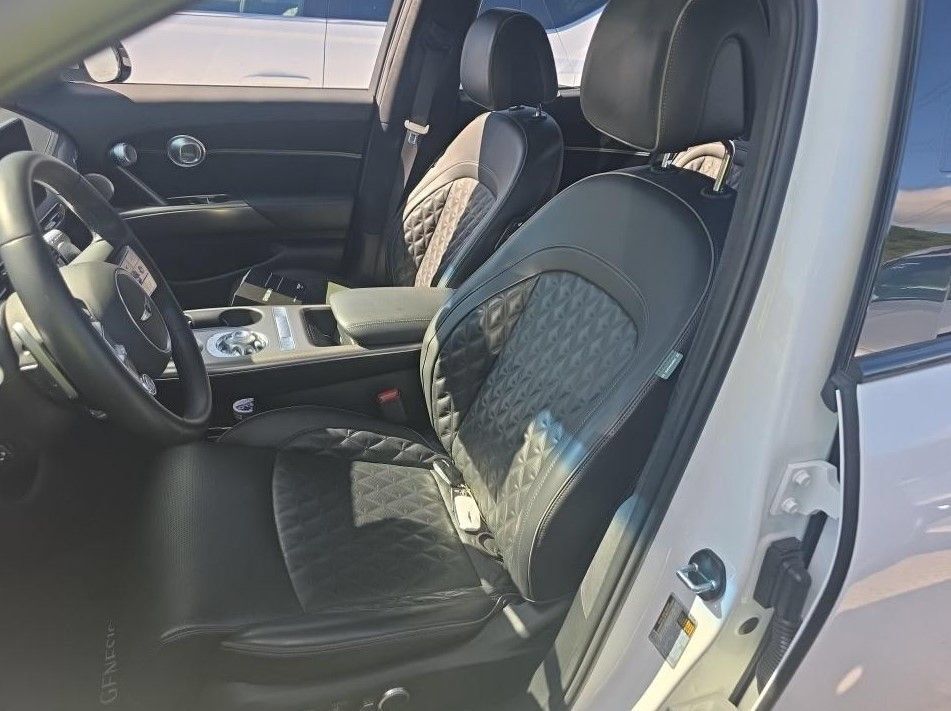 Used 2025 Genesis GV60 Performance AWD/4WD image 6