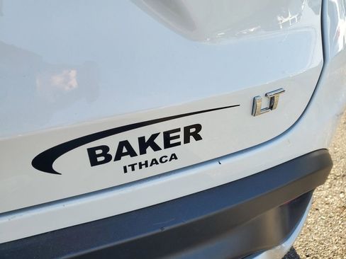 Used 2024 Chevrolet Trax LT image 28