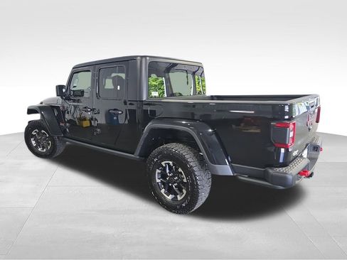 Used 2025 Jeep Gladiator Rubicon AWD/4WD image 7