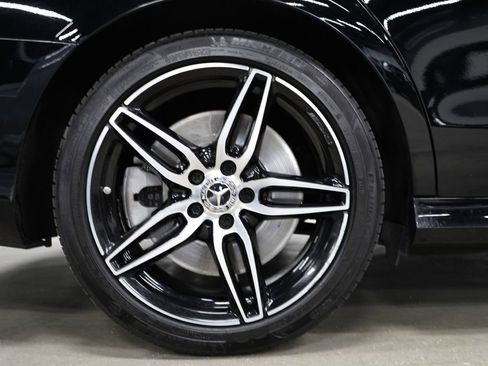 Used 2020 Mercedes-Benz E 450 4MATIC Sedan image 34