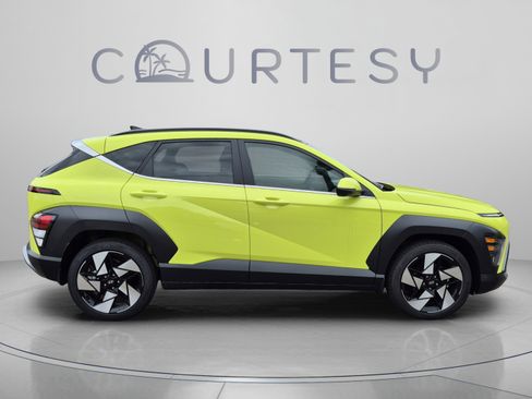 New 2026 Hyundai Kona Limited FWD image 6