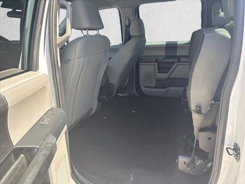 Used 2020 Ford F250 XL w/ STX Appearance Package AWD/4WD image 18