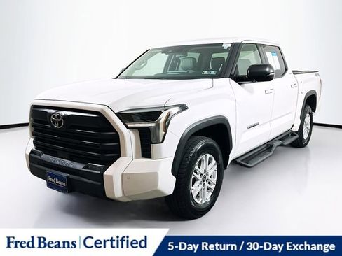 Used 2022 Toyota Tundra SR5 w/ SR5 Premium Package AWD/4WD image 3