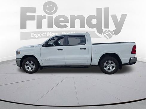 Used 2025 RAM 1500 Big Horn AWD/4WD image 9