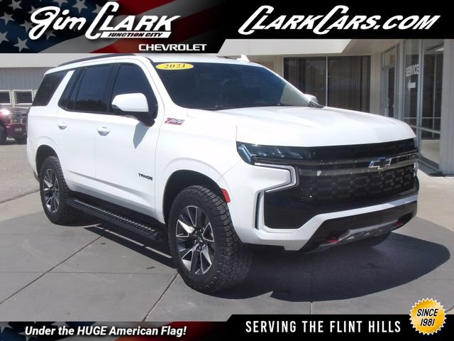 Used 2021 Chevrolet Tahoe Z71 w/ Luxury Package AWD/4WD image 1