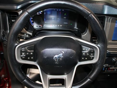 Used 2022 Ford Bronco Outer Banks AWD/4WD image 27