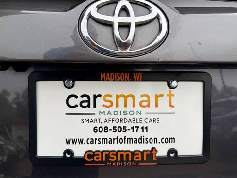 Used 2015 Toyota RAV4 XLE AWD/4WD image 13