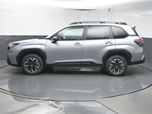 New 2026 Subaru Forester Premium image 5