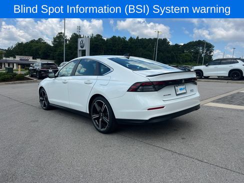 Used 2024 Honda Accord Sport image 8