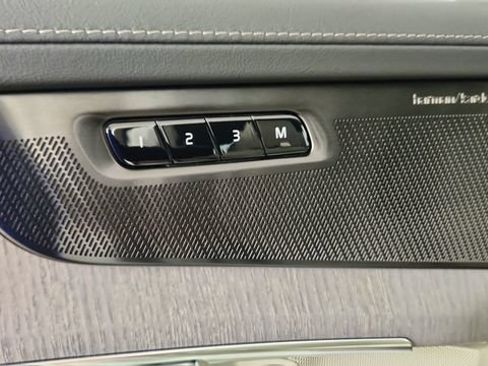 New 2026 Volvo XC90 T8 Ultra w/ Protection Package AWD/4WD image 11