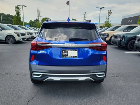 Certified 2023 Kia Seltos EX AWD/4WD image 6