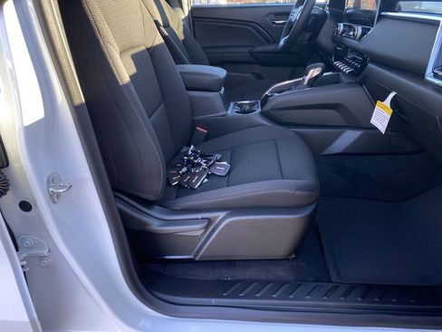 New 2026 GMC Canyon Elevation w/ Convenience Package image 41