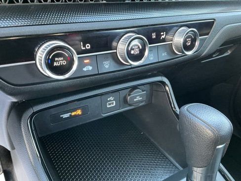 Used 2024 Honda CR-V LX image 22