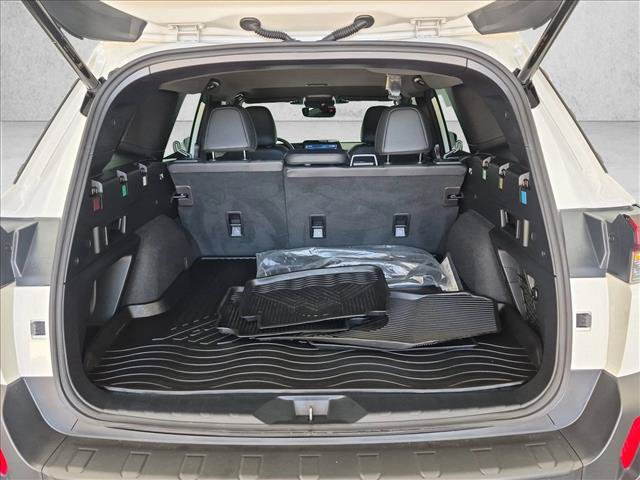 Used 2026 Subaru Outback Premium w/ Premium/Limited Package 2 AWD/4WD image 6
