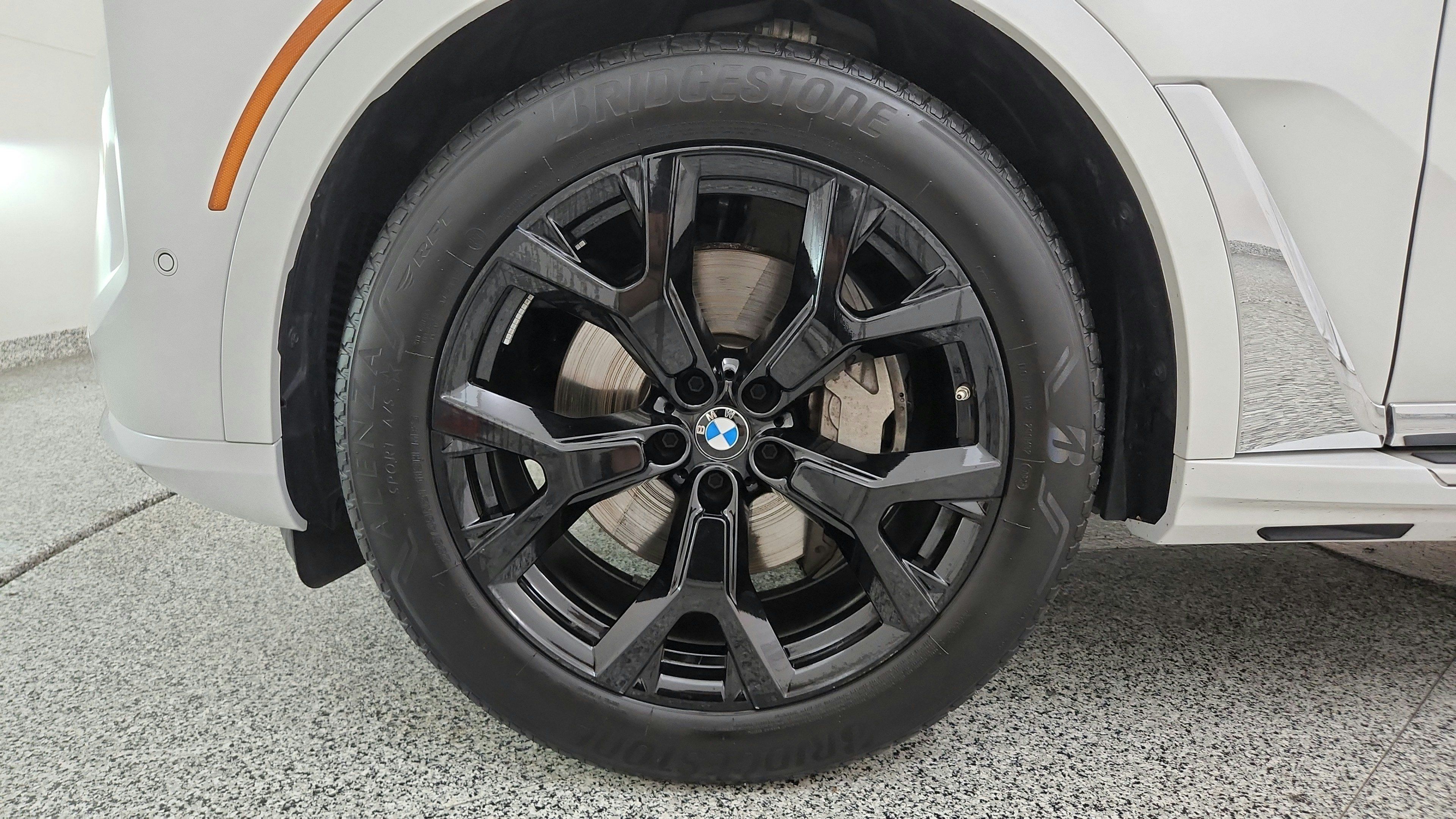 Used 2026 BMW X7 xDrive40i w/ Premium Package AWD/4WD image 43