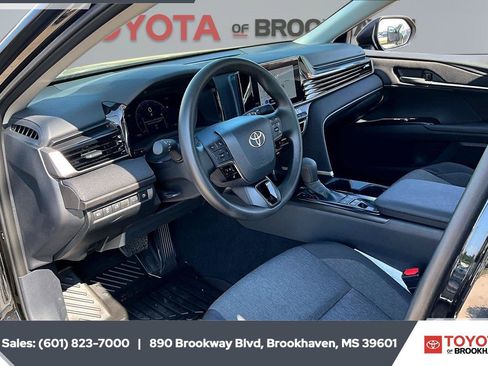 Used 2026 Toyota Camry LE FWD image 12