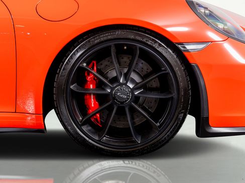 Used 2018 Porsche 911 GT3 image 7