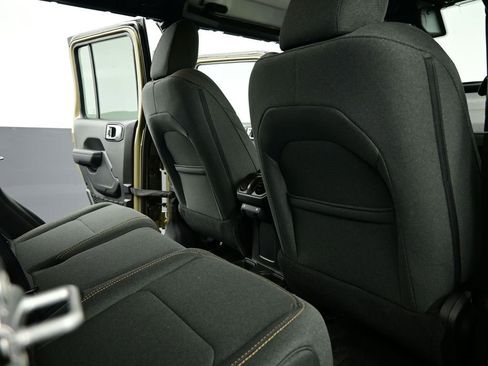 Used 2025 Jeep Gladiator Willys image 67