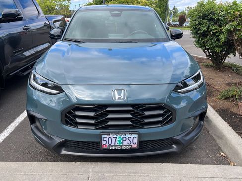 Used 2024 Honda HR-V Sport image 2