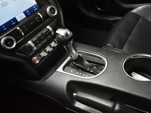Used 2022 Ford Mustang Premium RWD image 34