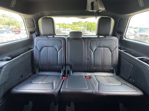 Used 2023 Ford Expedition Limited AWD/4WD image 33