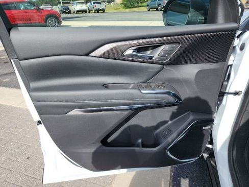 New 2026 Chevrolet Traverse High Country w/ LPO, Floor Liner Package image 22