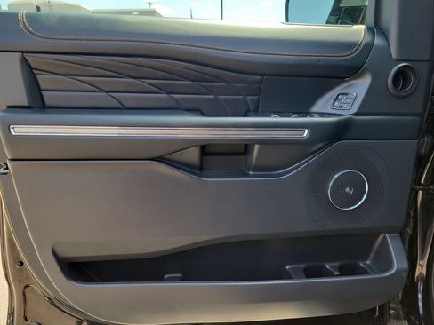 Certified 2024 Ford Expedition Max Platinum AWD/4WD image 20
